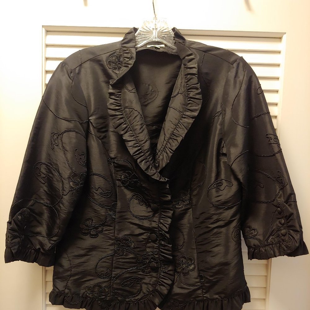Vintage- cropped black jacket
